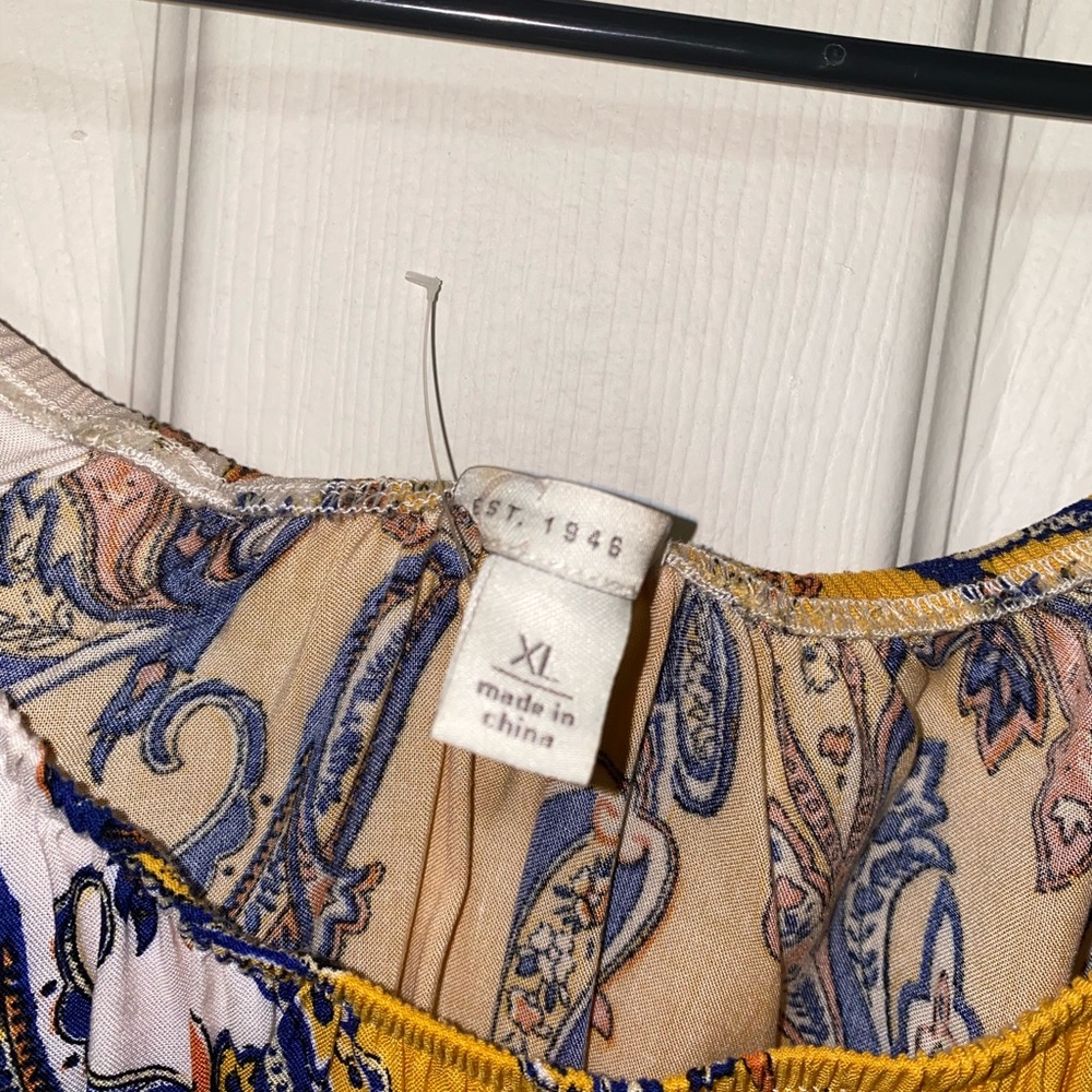 Patterned Dress - Picture 2 of 2